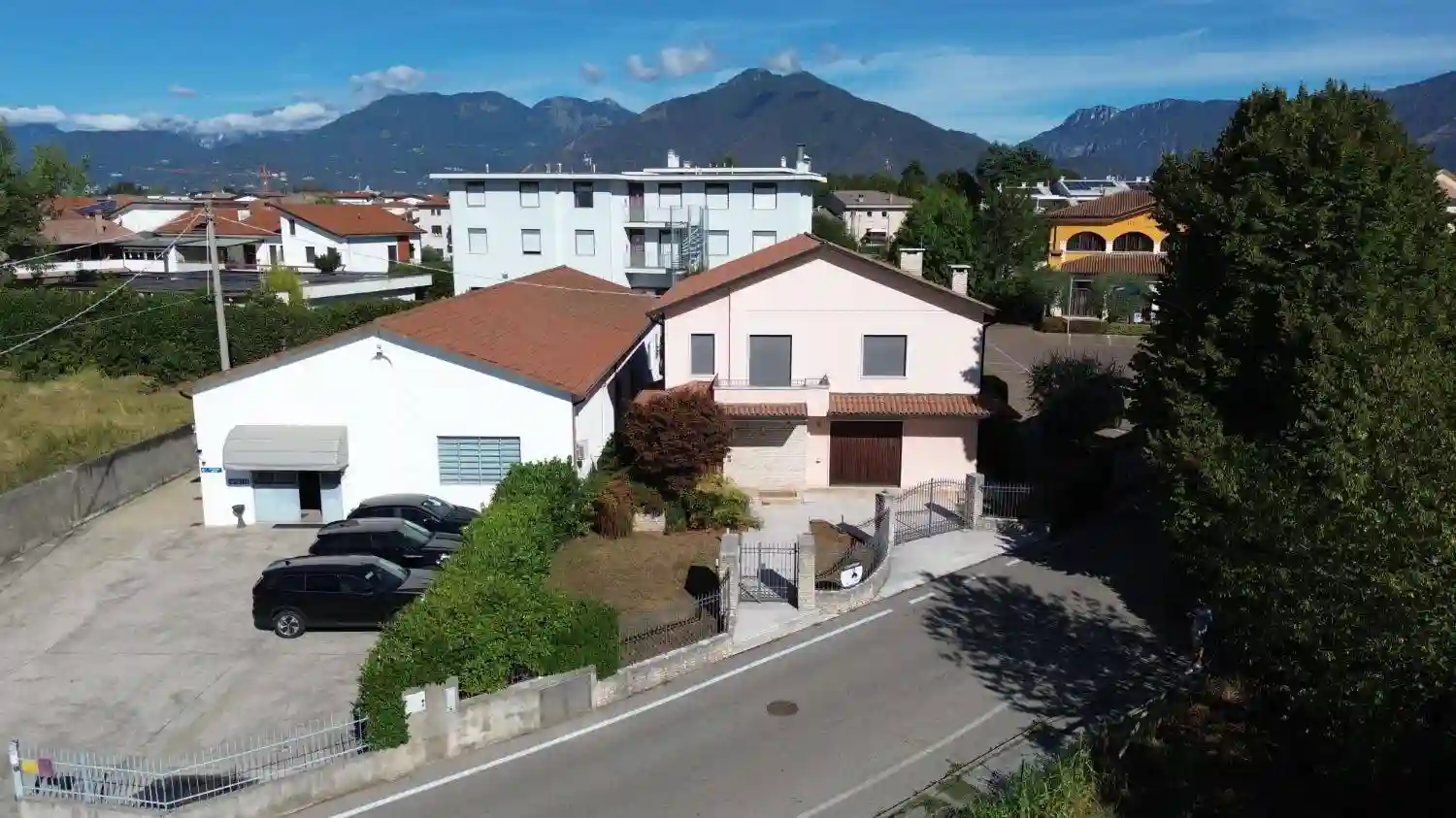 Villa - foto 2