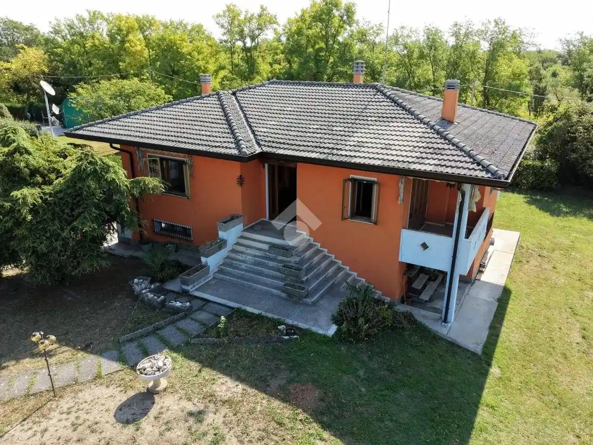 Casa indipendente in vendita a Pravisdomini