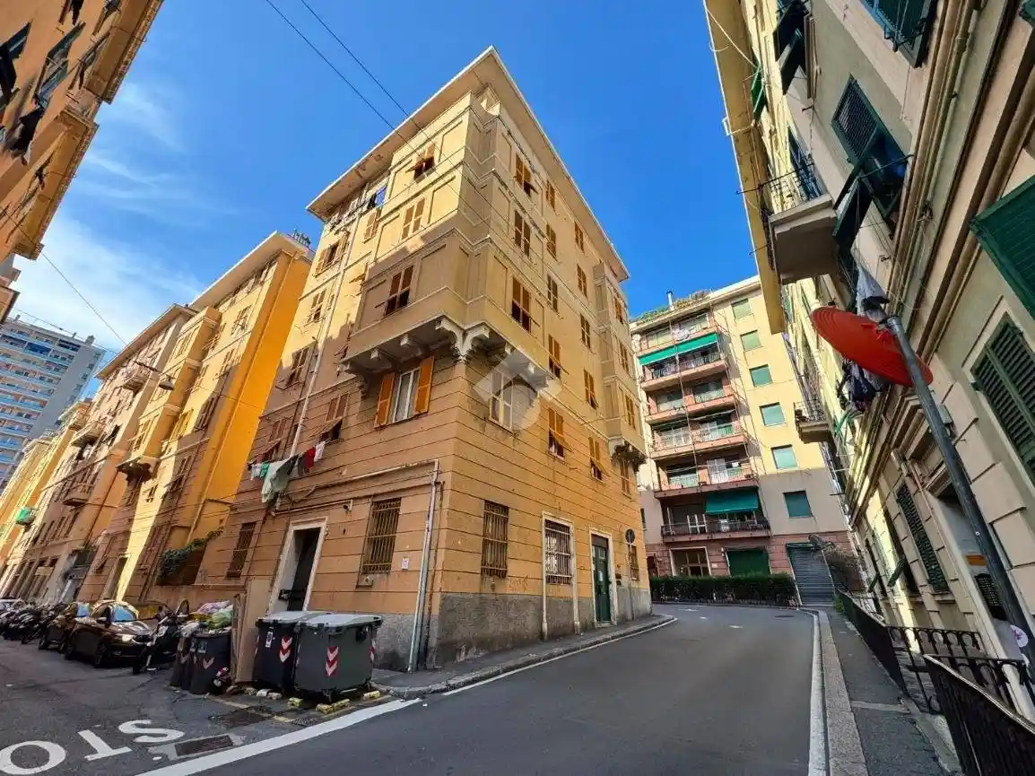 Appartamento in vendita a Genova