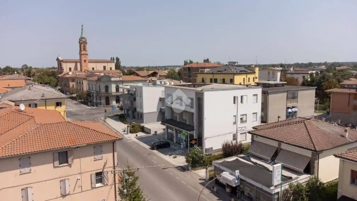 Casa indipendente in vendita a Cento