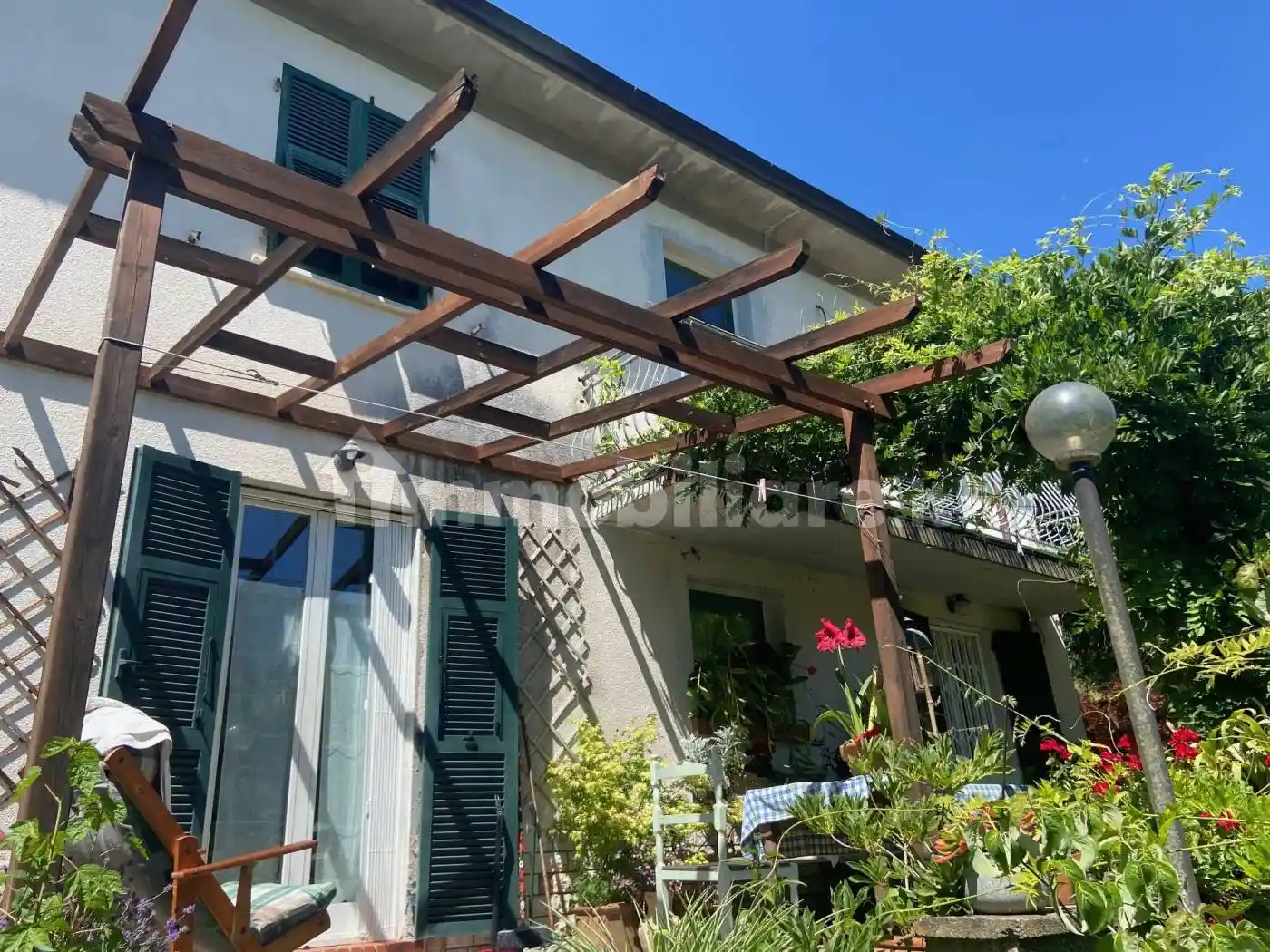 Villa in vendita a Follo