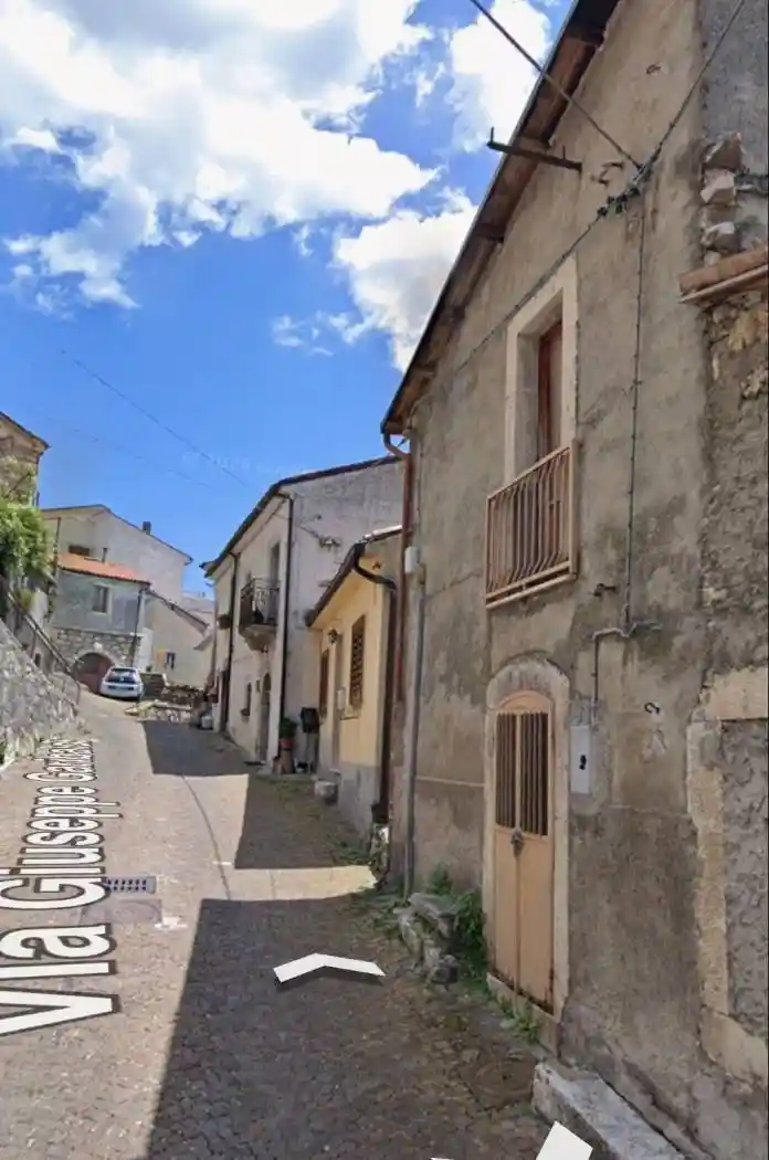Palazzo - Edificio in vendita a Montenero Val Cocchiara