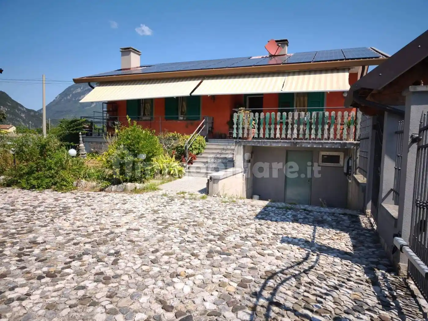 Villa in vendita a Gemona del Friuli