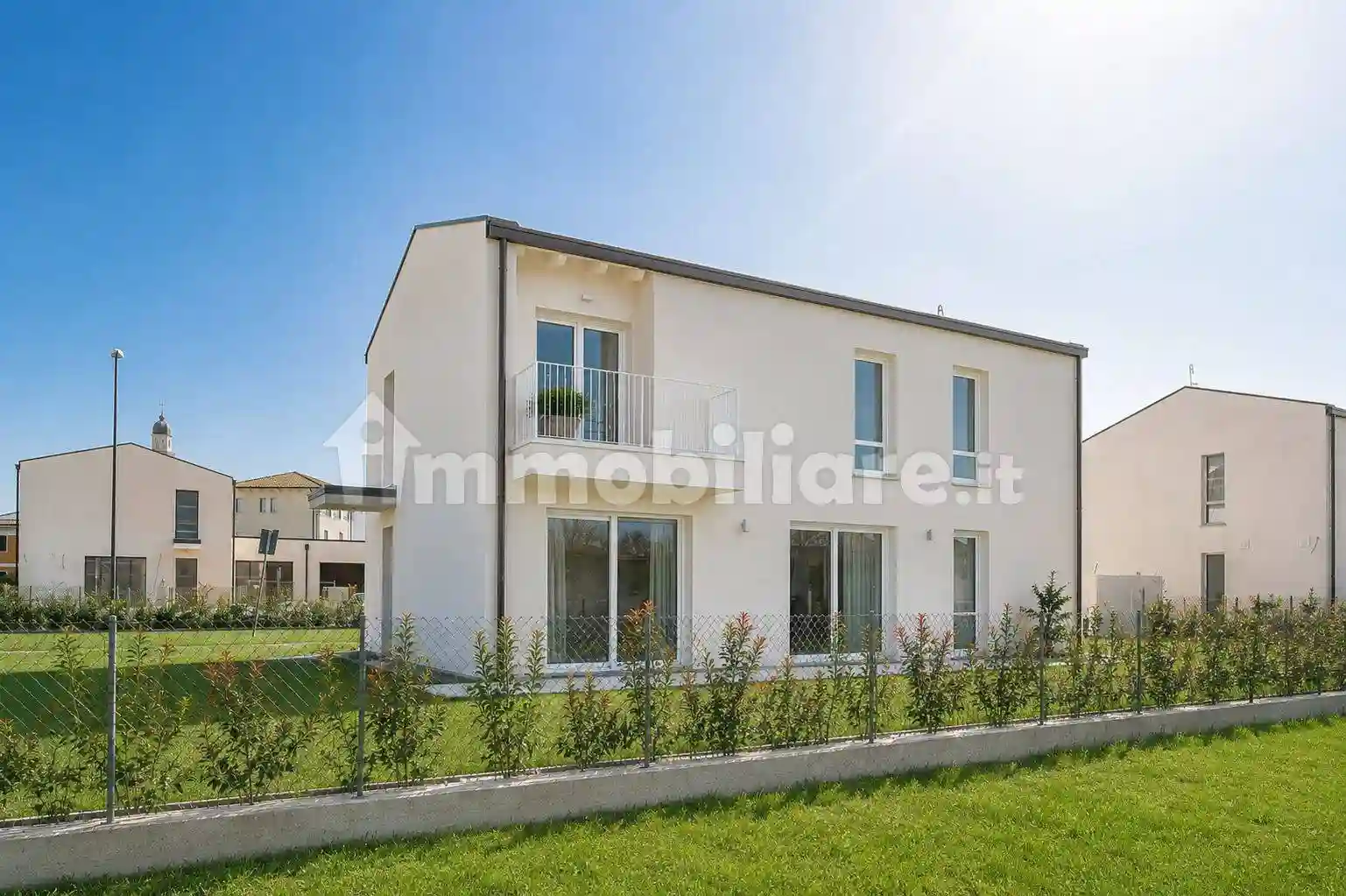 Villa - foto 2