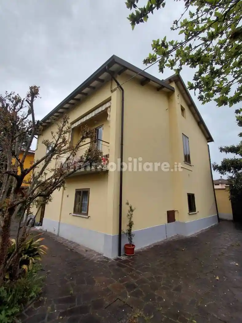 Villa in vendita a Reggio Emilia