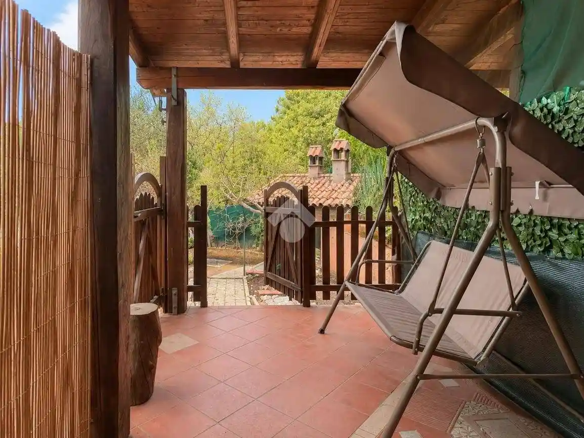 Appartamento in vendita a Stroncone