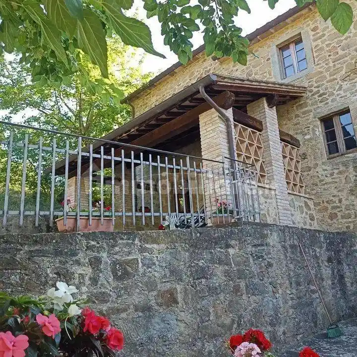 Rustico - Casale in vendita a Cortona