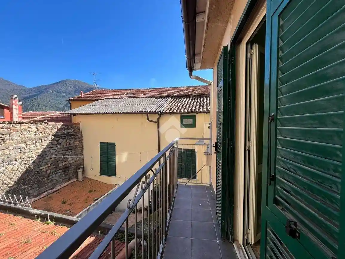 Appartamento in affitto a Taggia