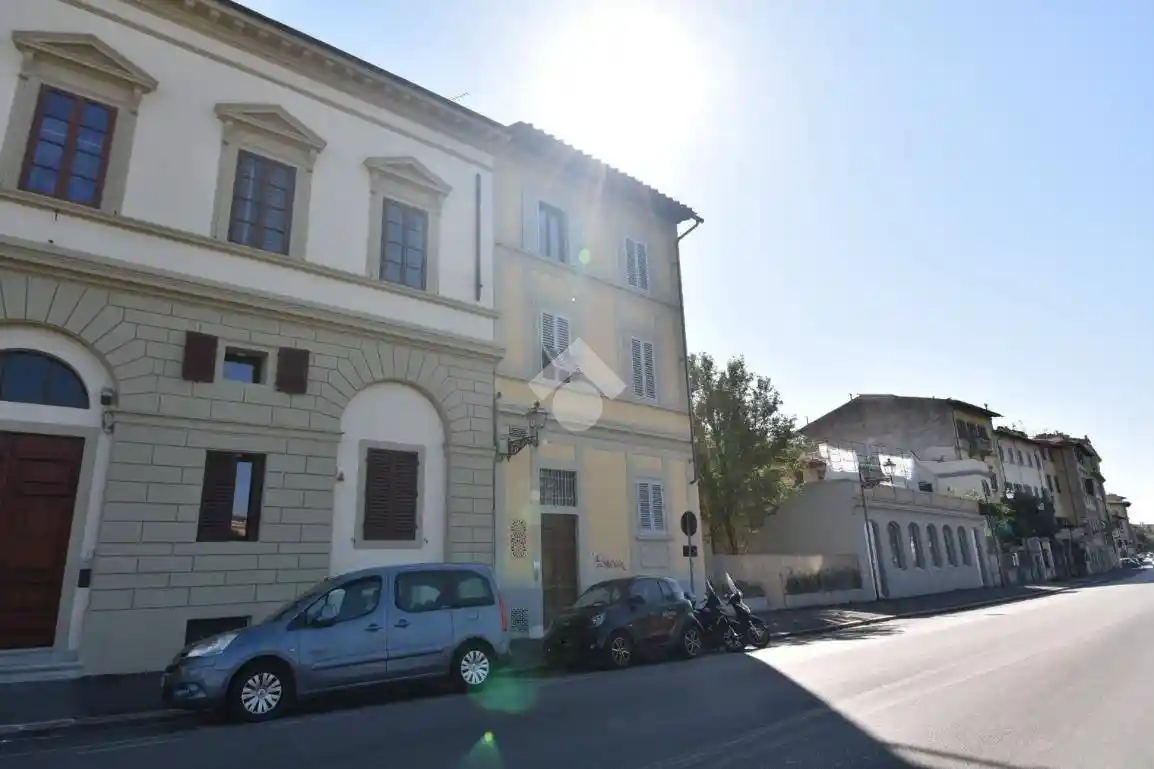 Appartamento in affitto a Firenze