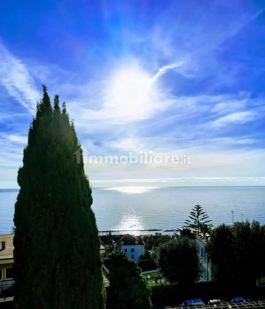 Appartamento in affitto a Sanremo