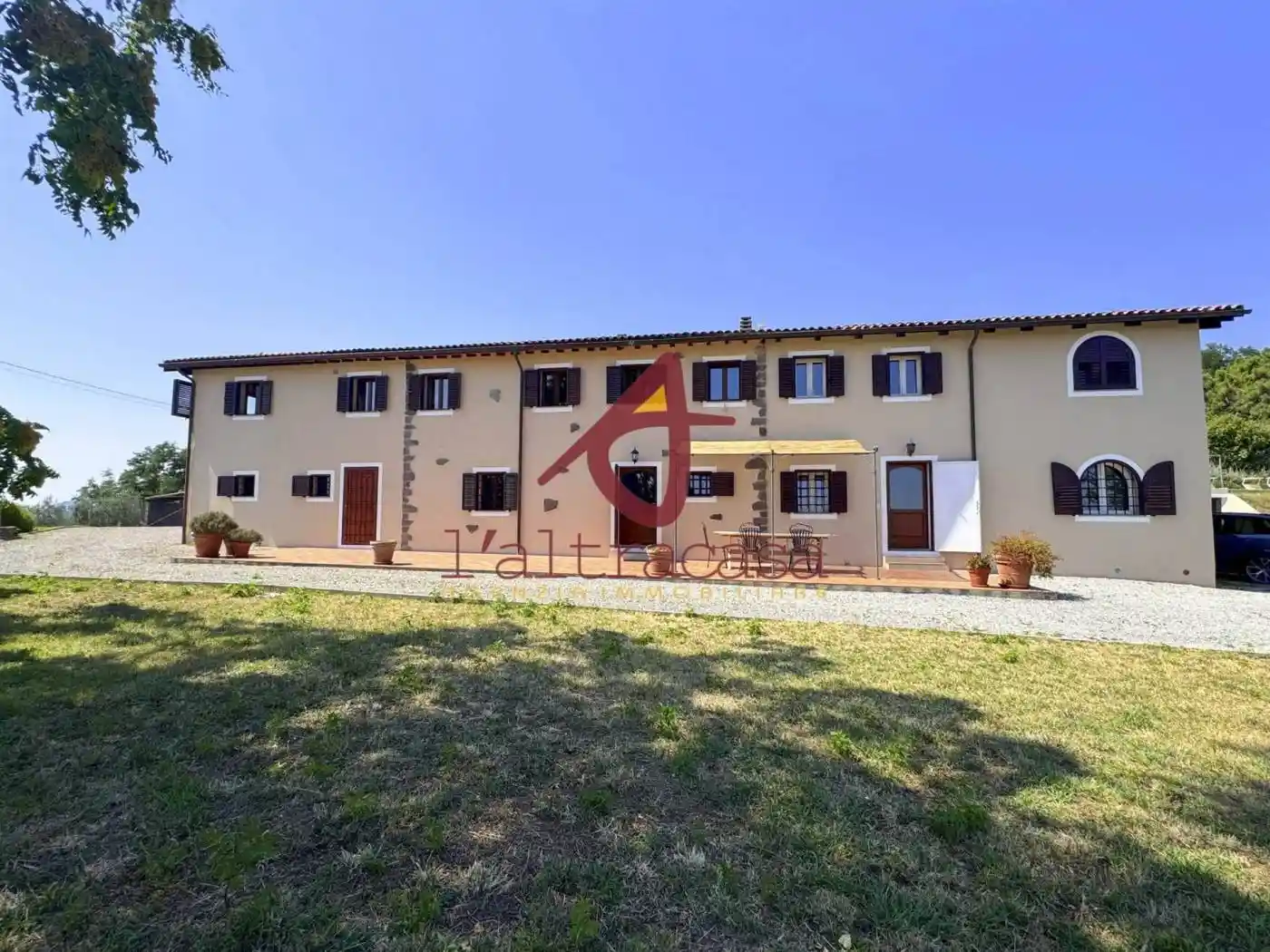 Rustico - Casale in vendita a Uzzano