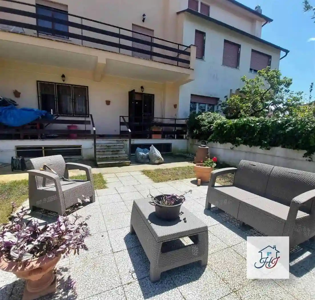 Villetta a schiera - foto 2