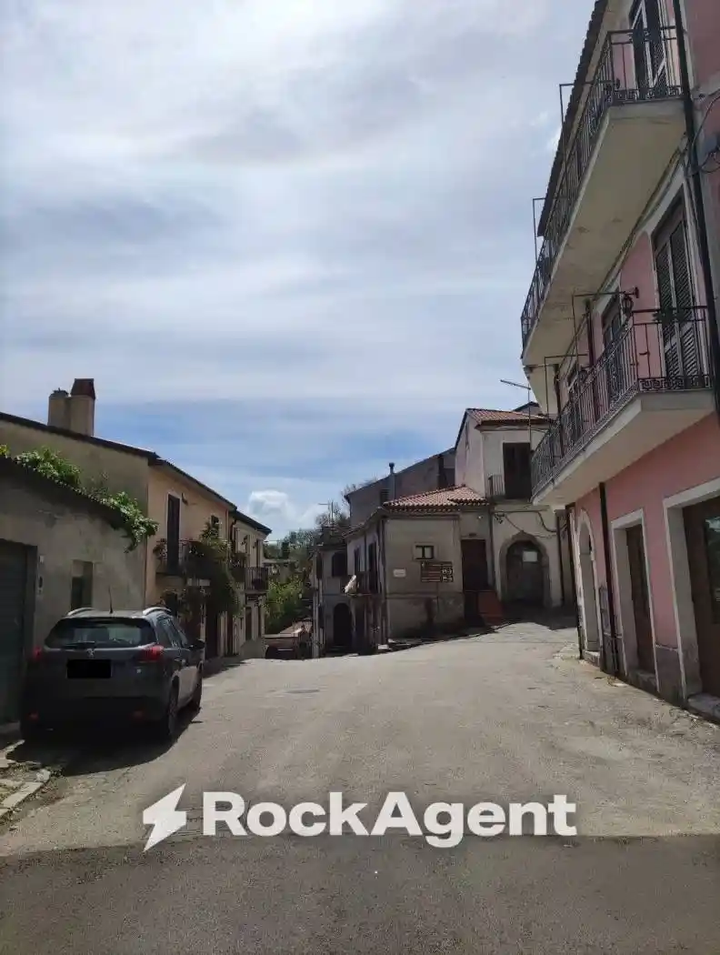 Casa indipendente in vendita a Trecchina