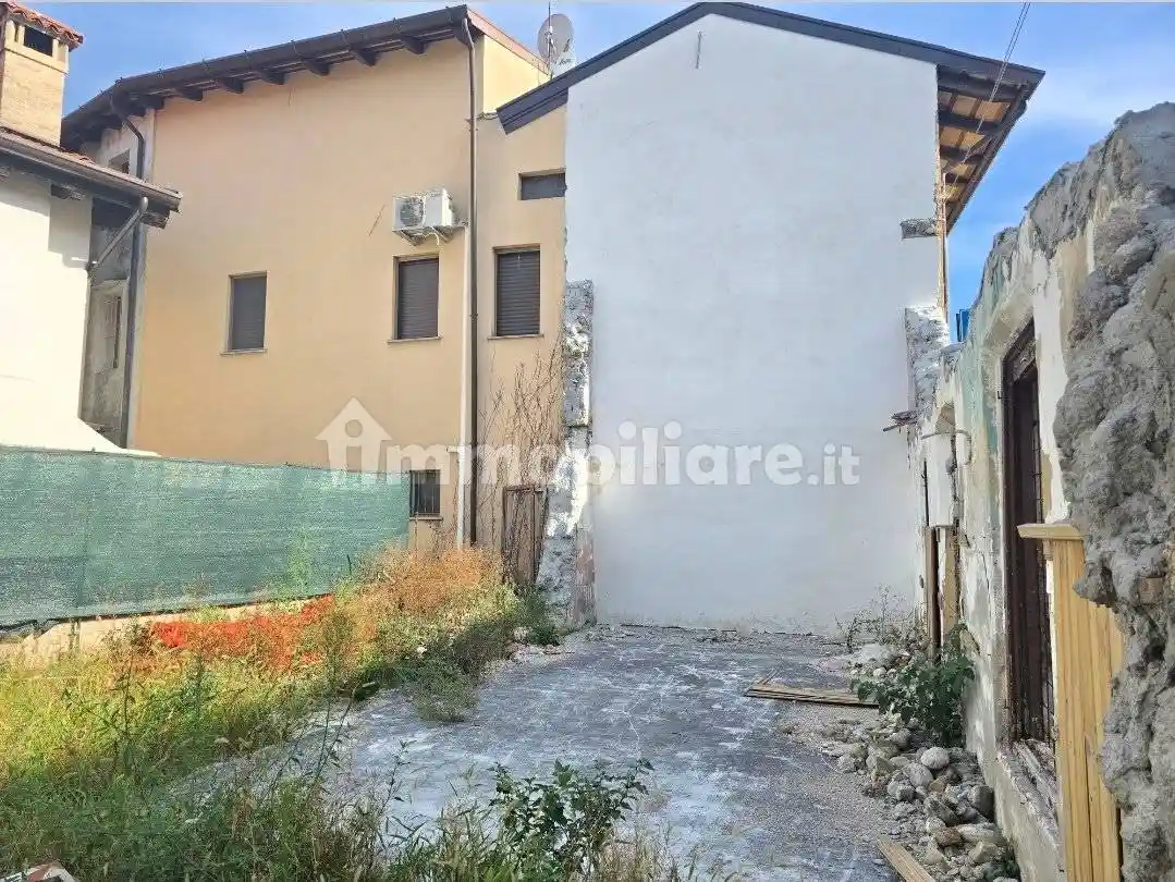 Rustico - Casale in vendita a Mortegliano