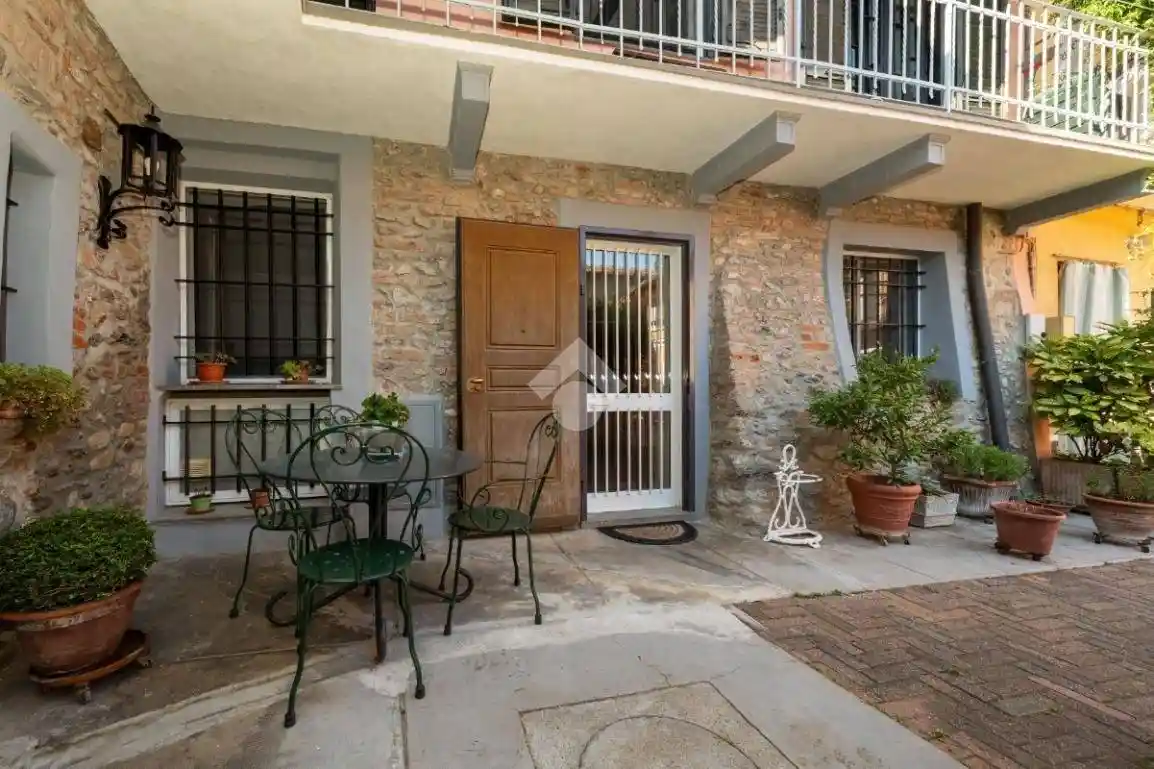 Casa indipendente in vendita a Rivoli