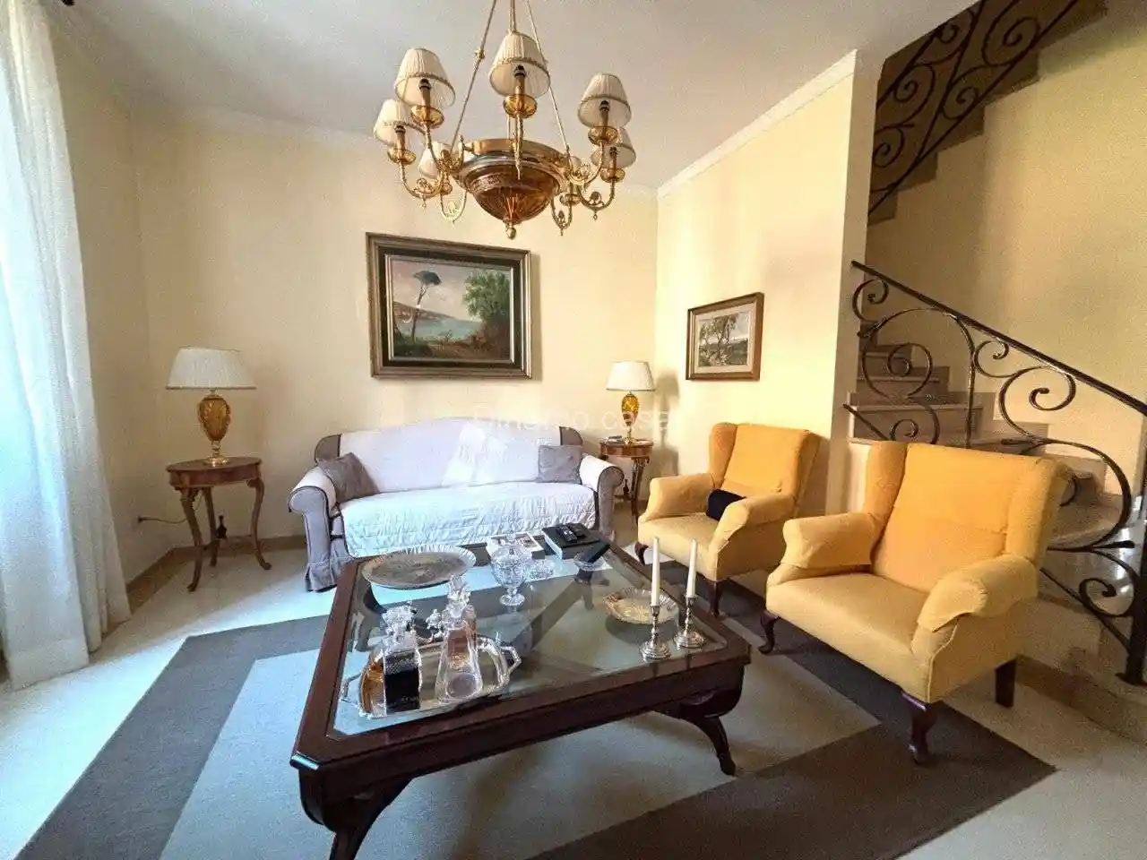 Casa indipendente in vendita a Prato