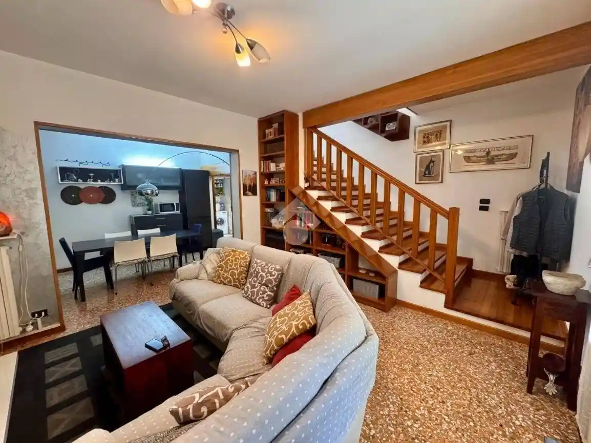 Casa indipendente in vendita a Mirano