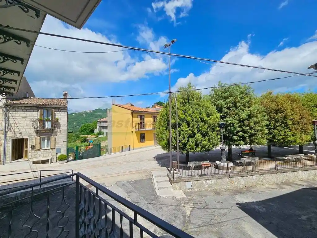 Casa indipendente in vendita a San Giovanni Lipioni