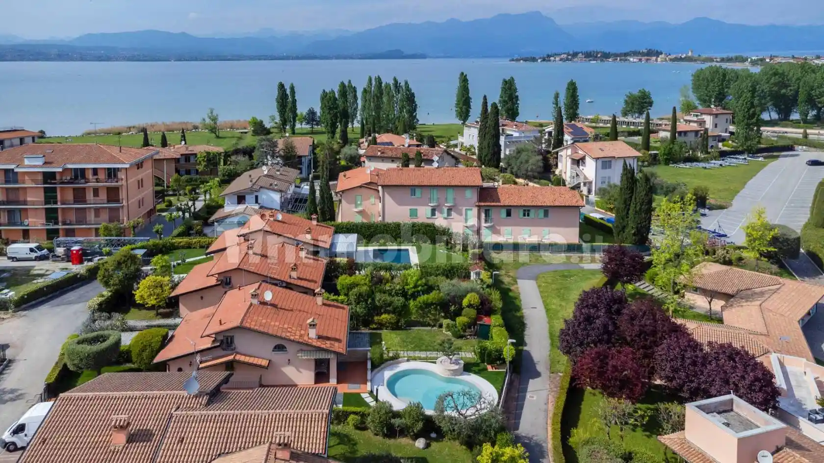 Villa in vendita a Sirmione