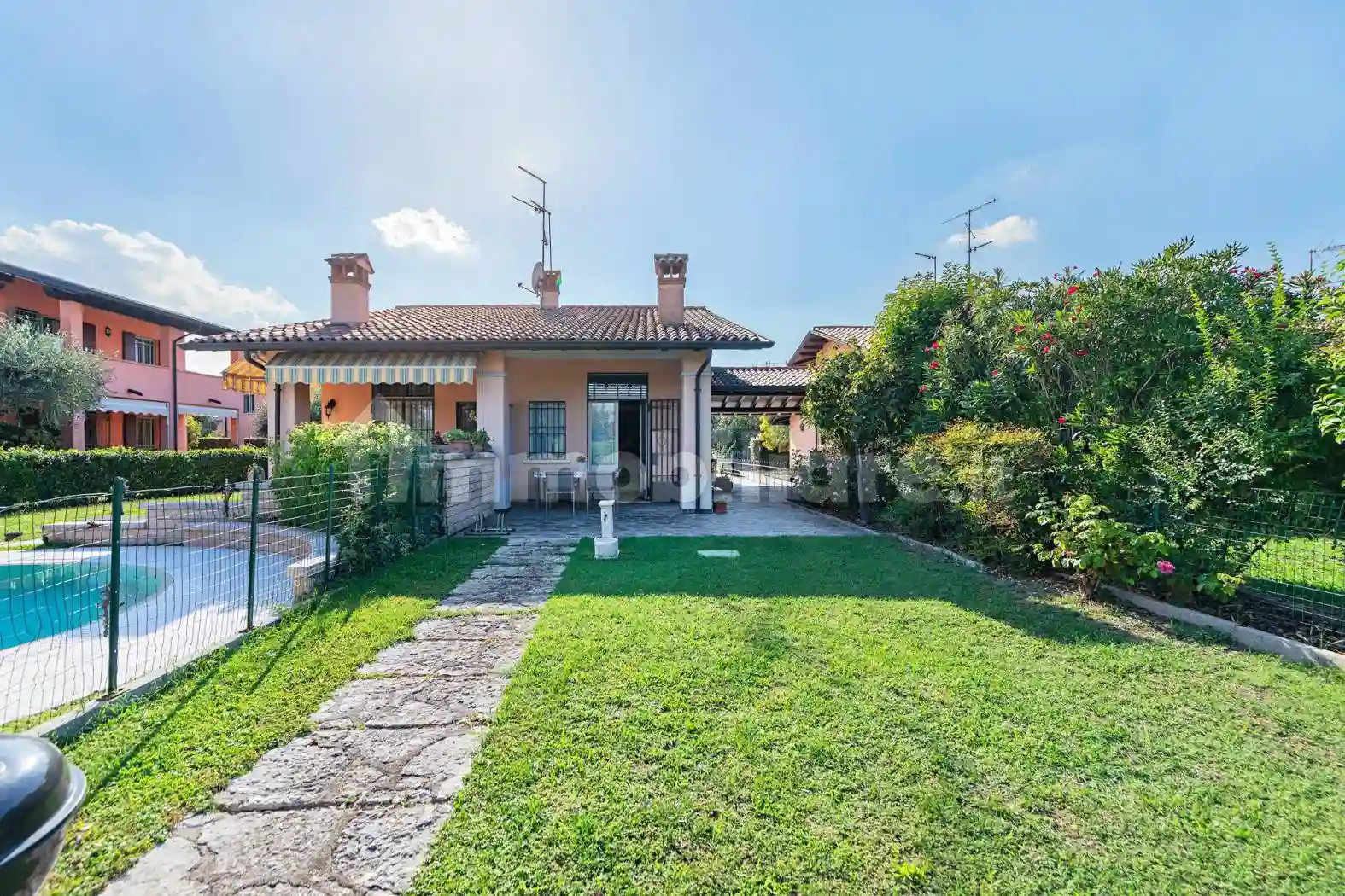 Villa - foto 5