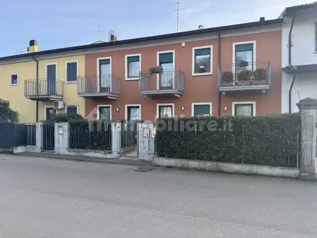 Casa indipendente in vendita a San Giovanni Lupatoto