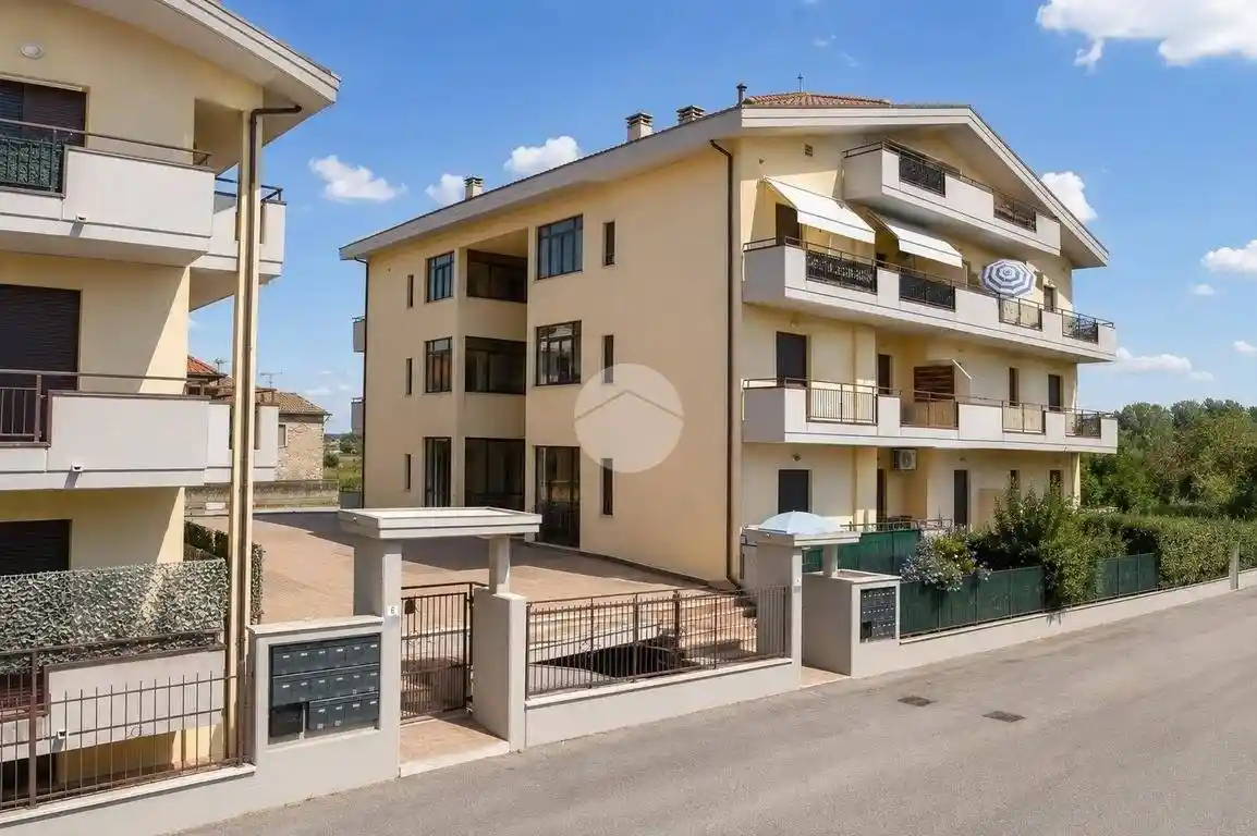 Appartamento in vendita a Pineto