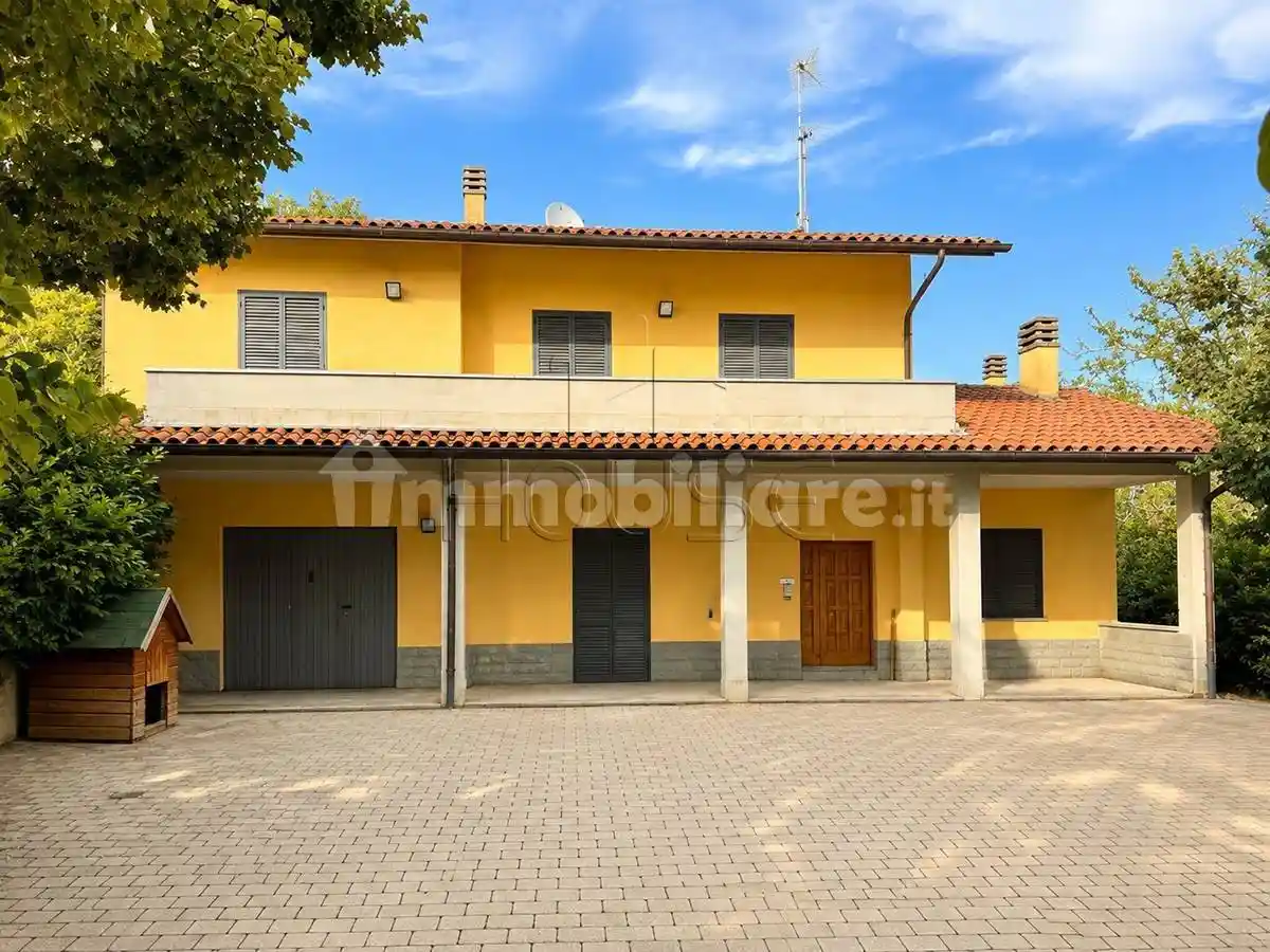 Casa indipendente in vendita a Città di Castello