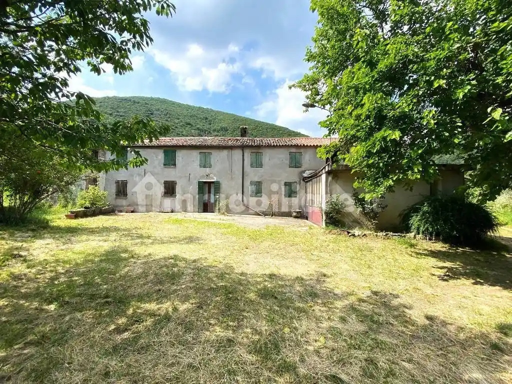 Rustico - Casale in vendita a Cinto Euganeo