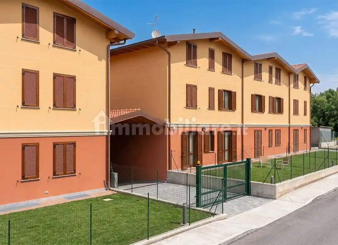Appartamento in vendita a Limido Comasco