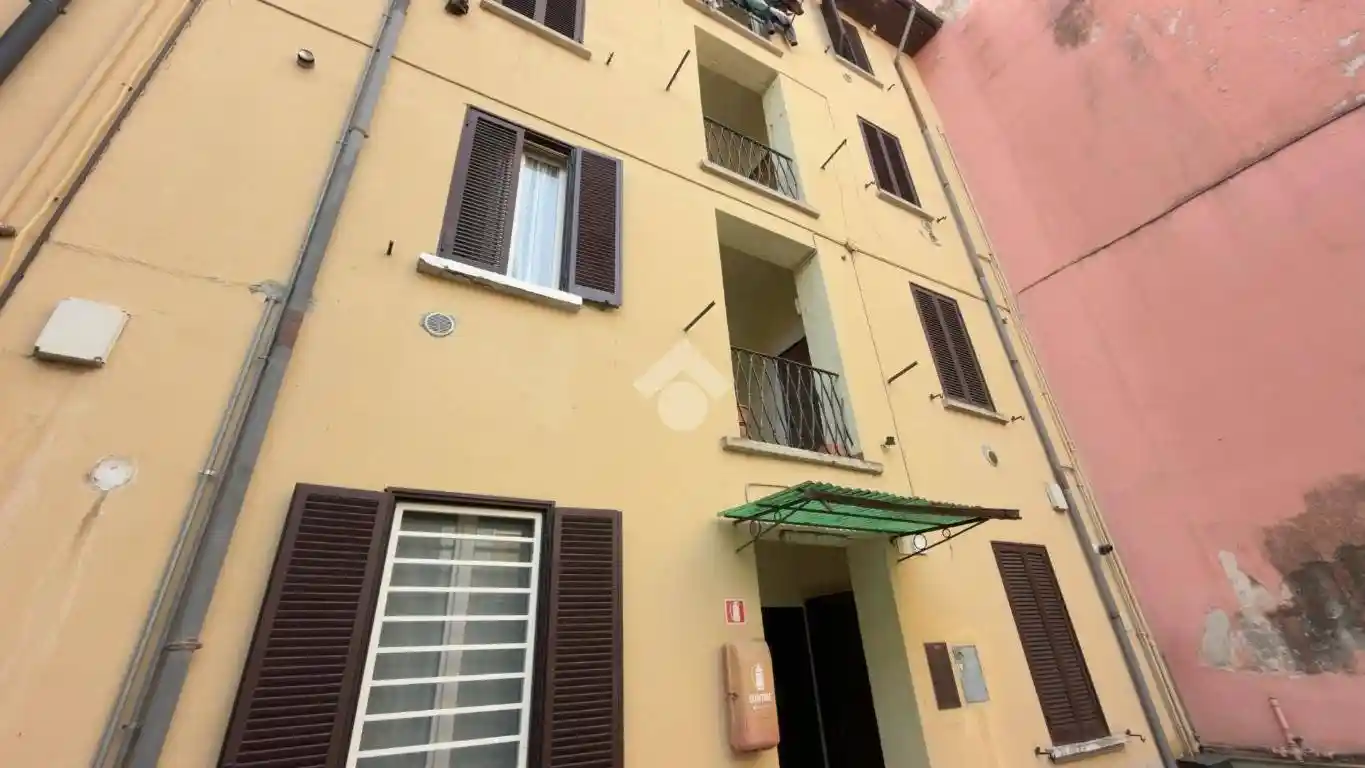 Appartamento in affitto a Pavia
