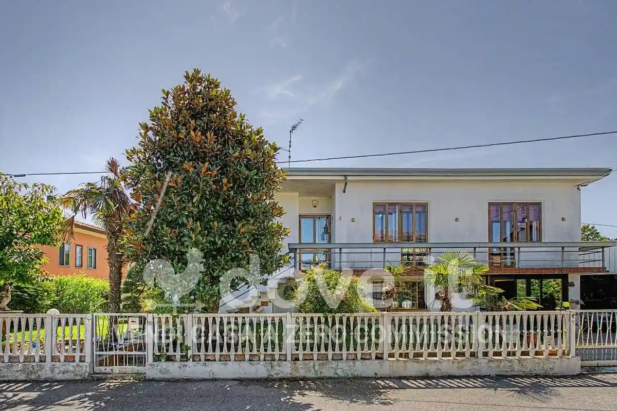 Villa in vendita a Legnago