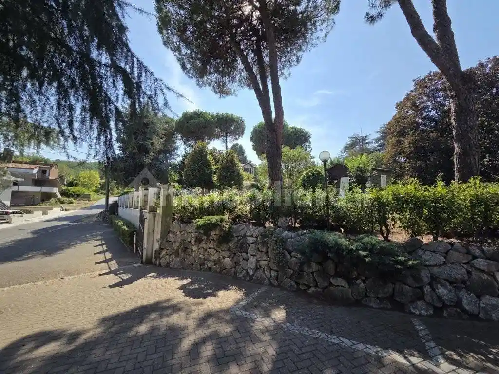 Villa in vendita a Stradella