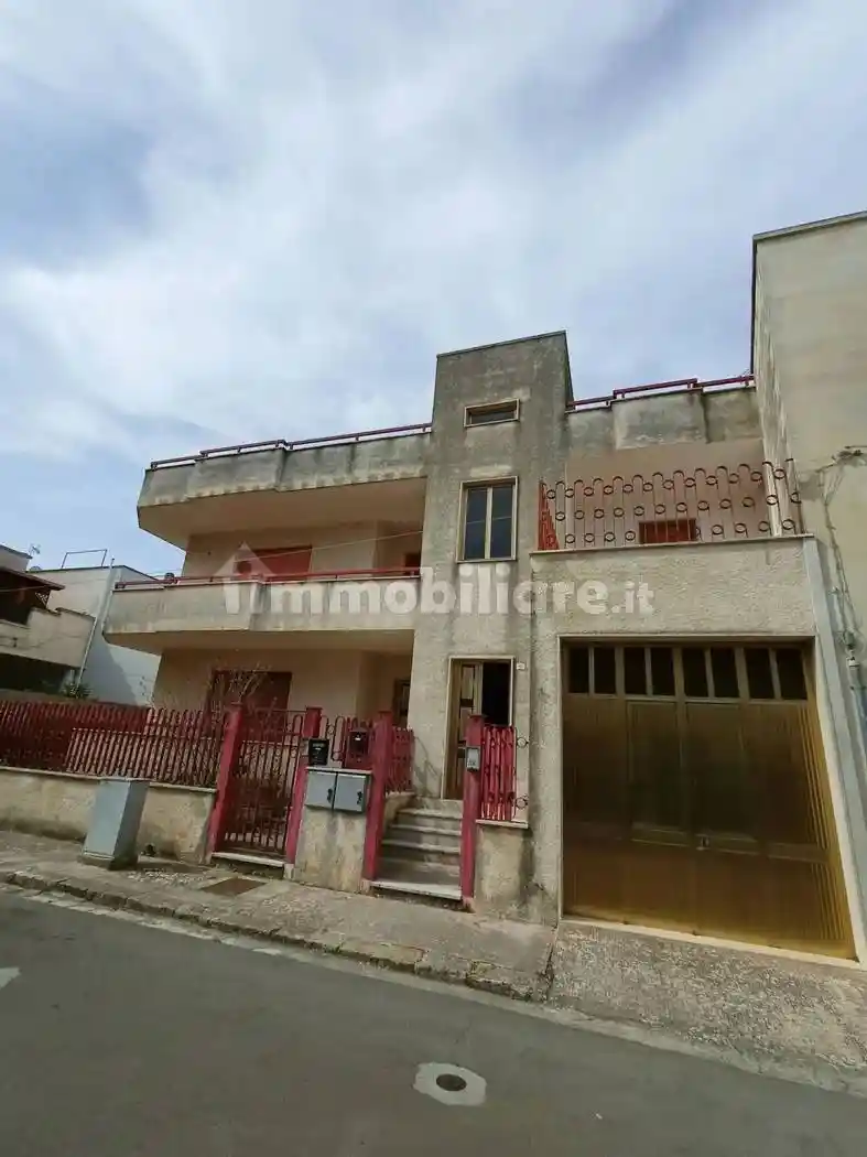 Appartamento in vendita a Castrignano de' Greci