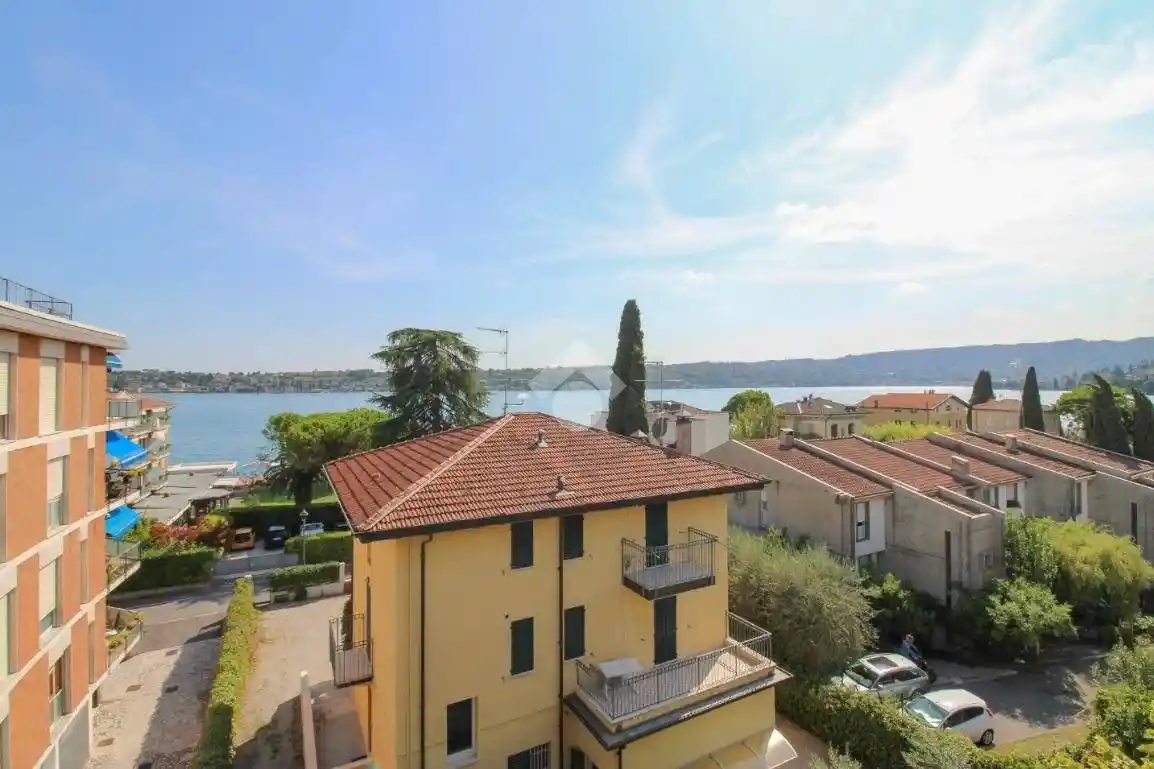 Appartamento in vendita a Salò