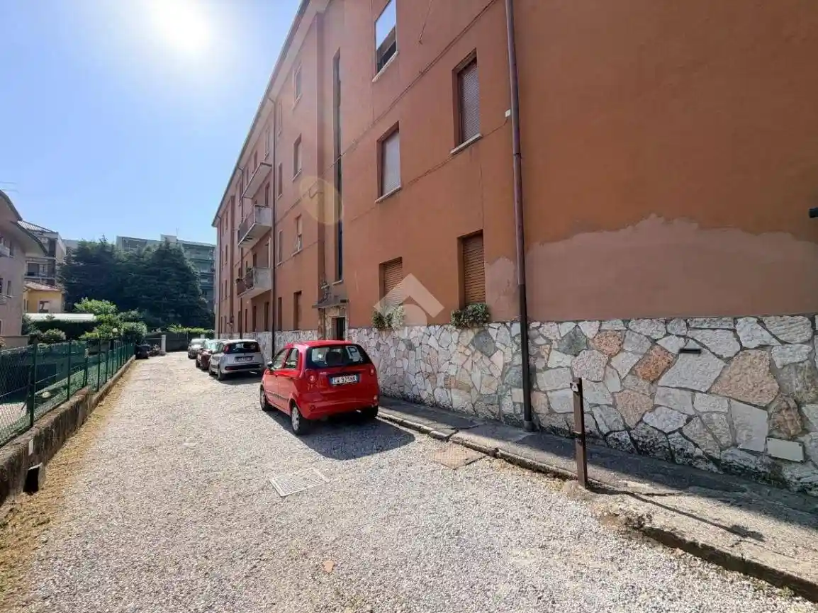 Appartamento in vendita a Brescia
