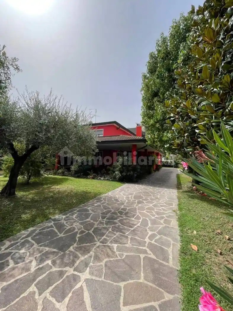 Villa in vendita a Montegrotto Terme