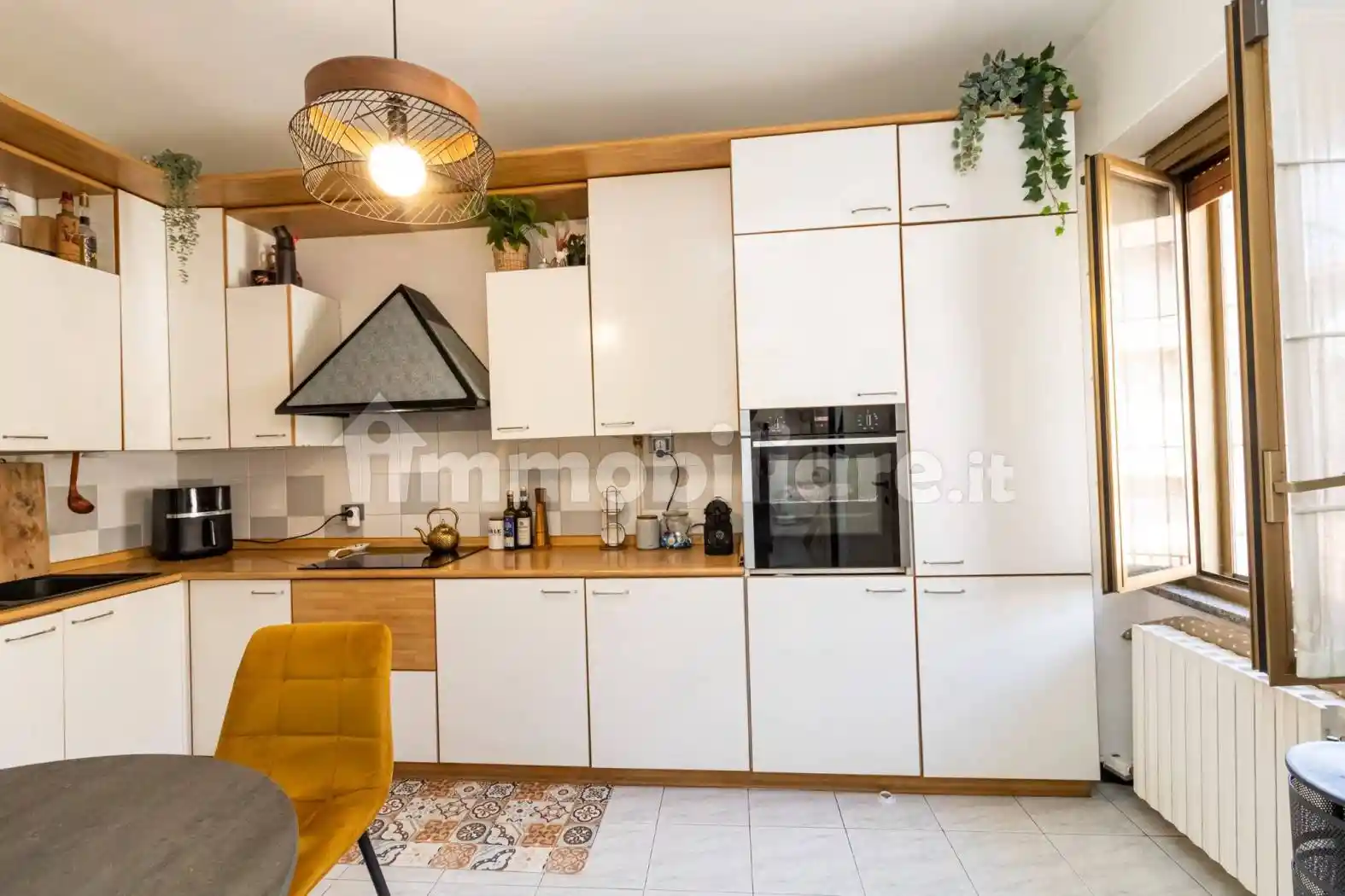 Appartamento in vendita a Monza
