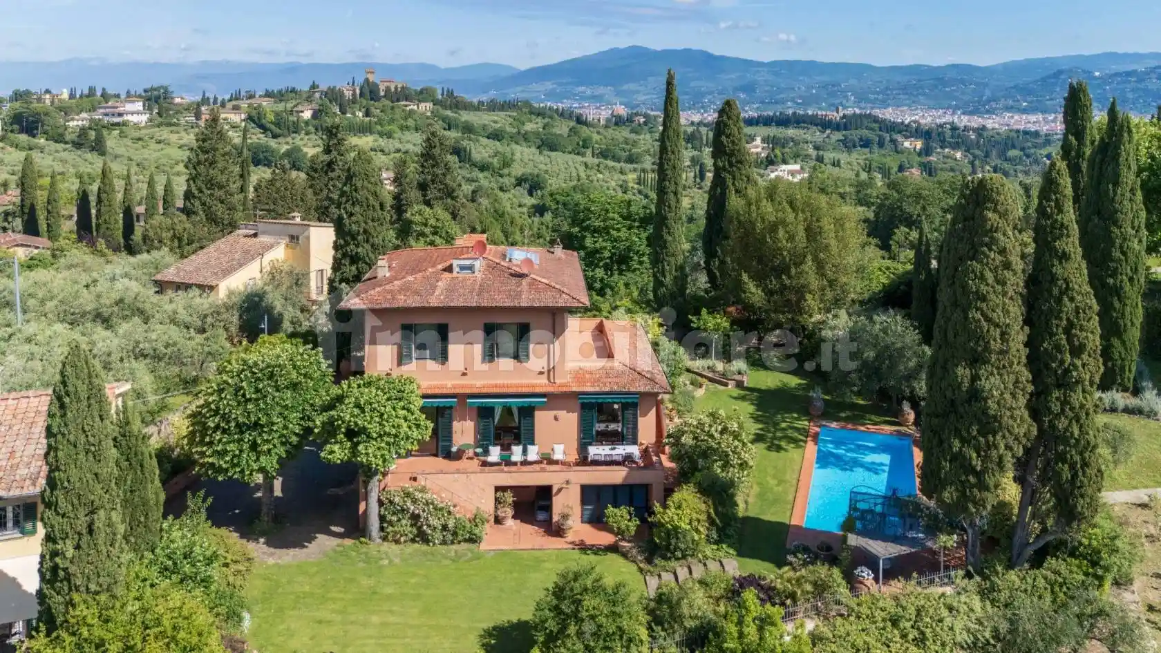 Villa in vendita a Firenze
