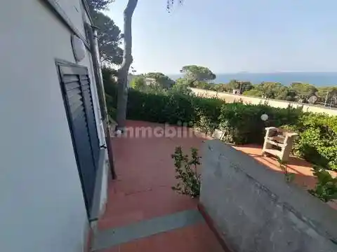 Appartamento in vendita a Livorno
