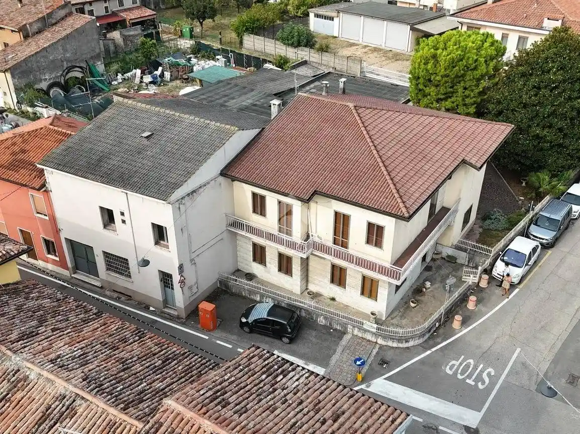 Casa indipendente in vendita a Caldiero