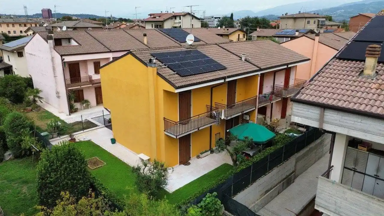 Villetta a schiera in vendita a Bussolengo