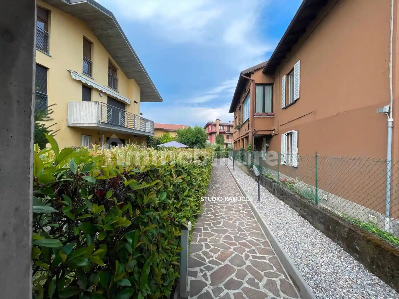 Appartamento in vendita a Azzano San Paolo