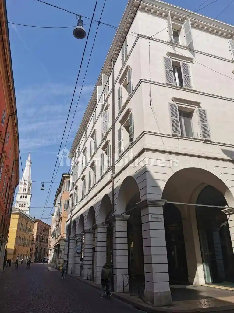 Appartamento in affitto a Modena