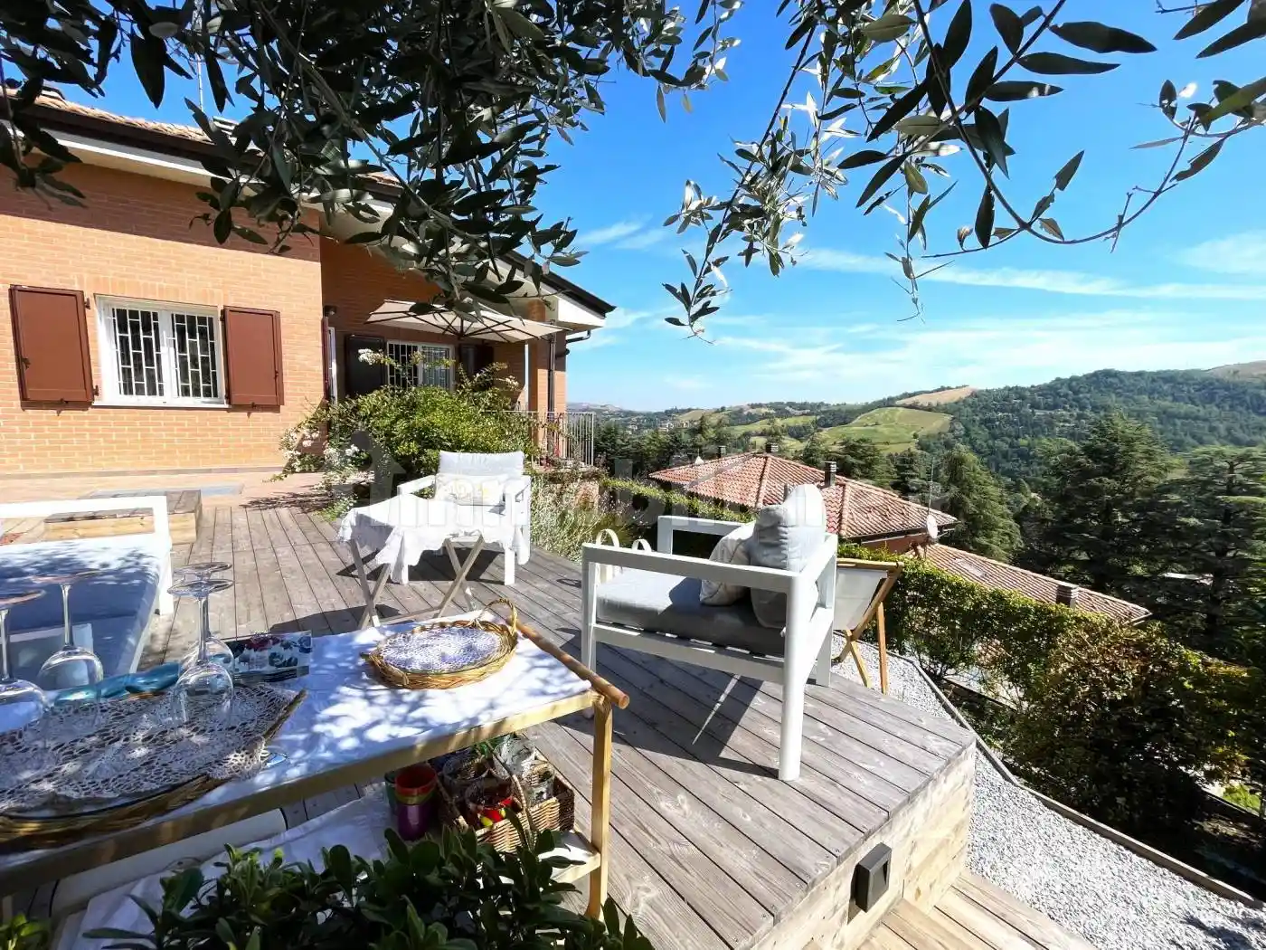 Villa in vendita a Pianoro