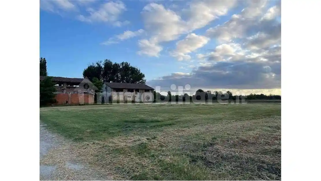 Rustico - Casale in vendita a Molinella