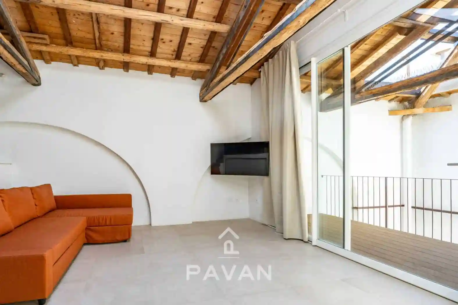 Loft - foto 2