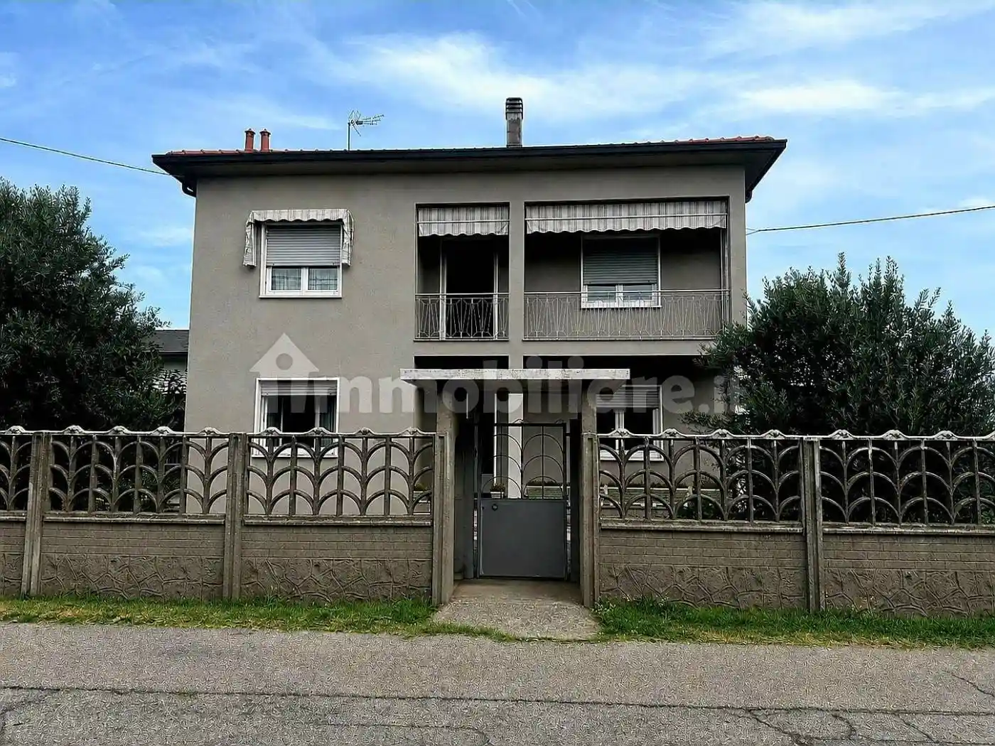 Villa in vendita a Fagnano Olona
