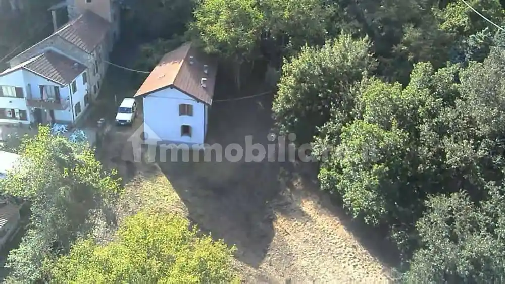 Rustico - Casale in vendita a Compiano