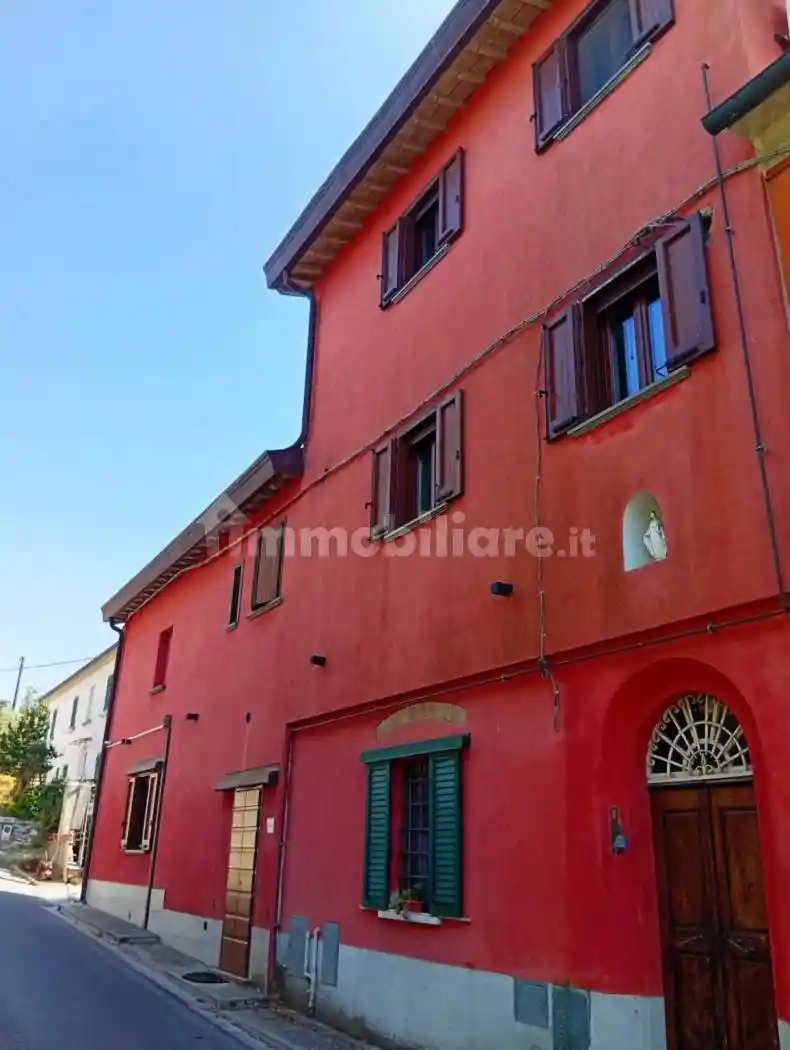 Casa indipendente in vendita a Casciana Terme Lari