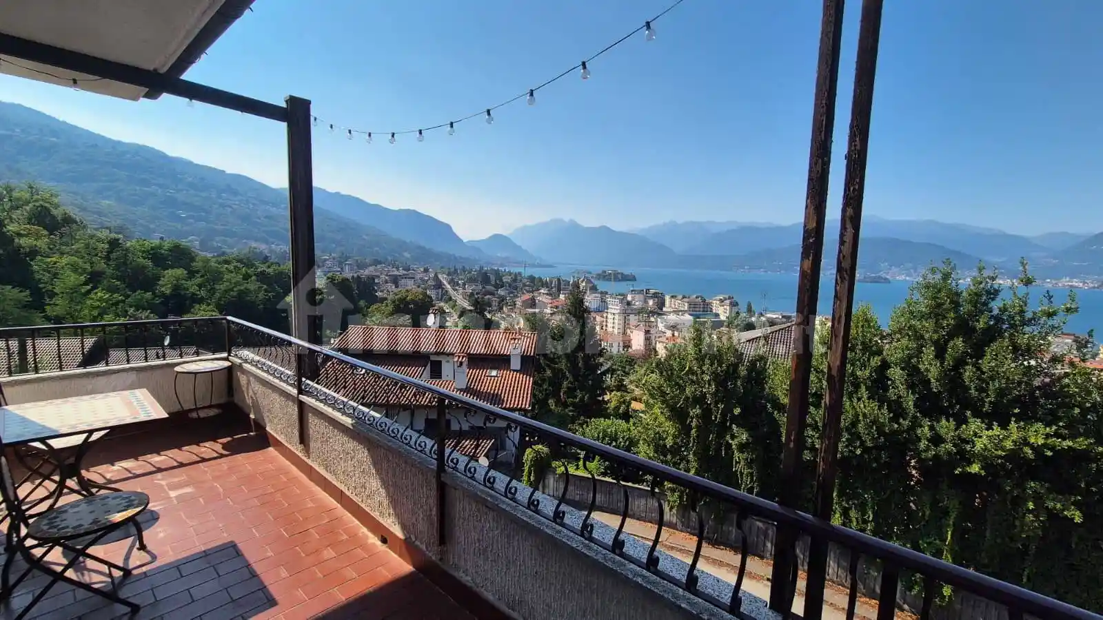 Appartamento in vendita a Stresa